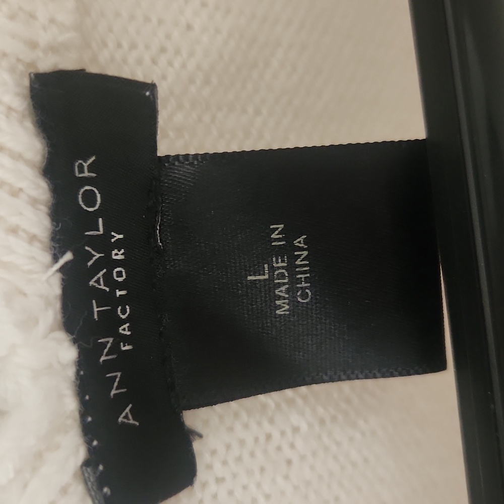 Ann Taylor Tie Back Short Sleeve Sweater Top - Picture 2 of 6